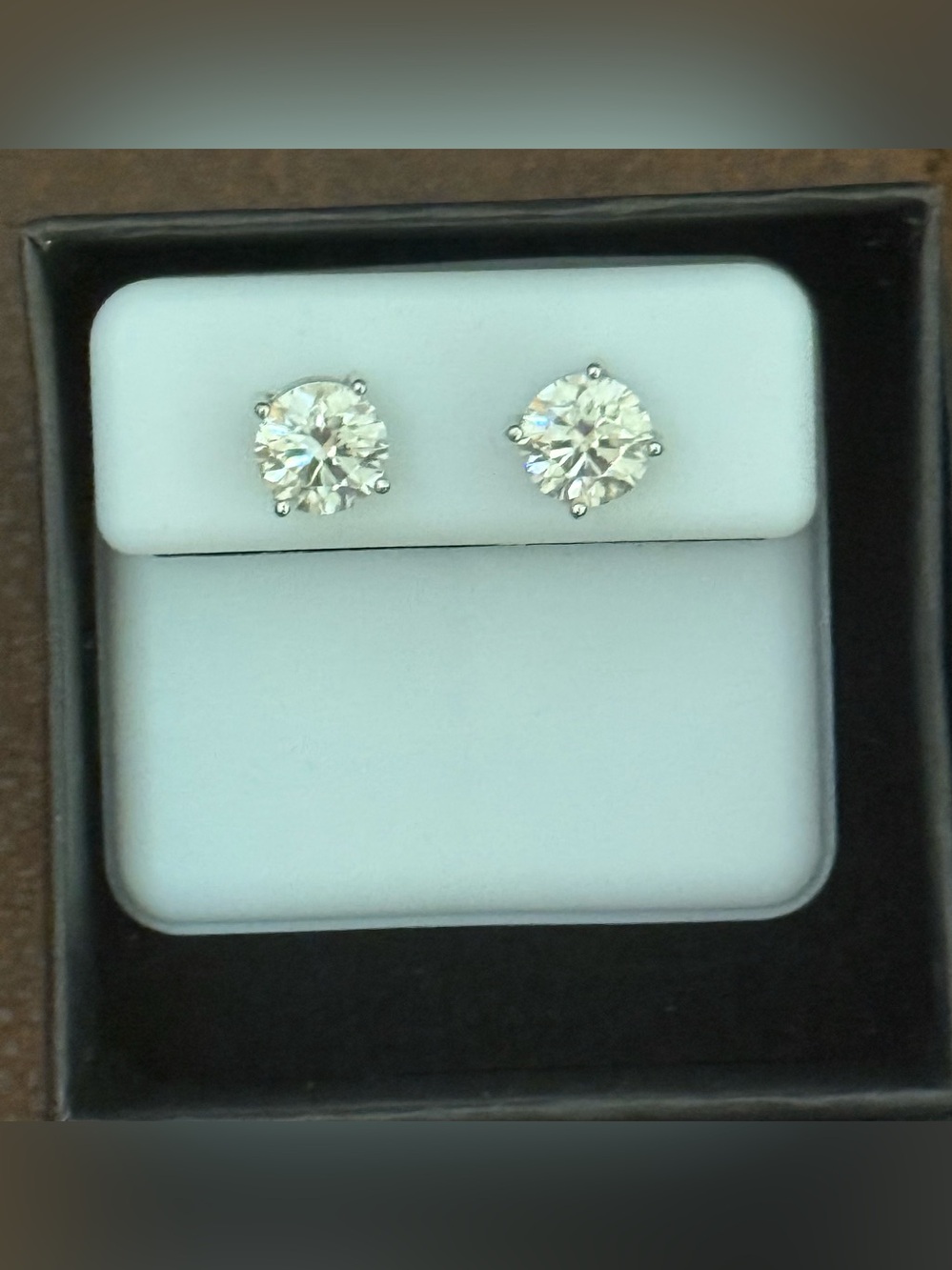 925 Sterling Silver Moissanite Round Stud Earrings